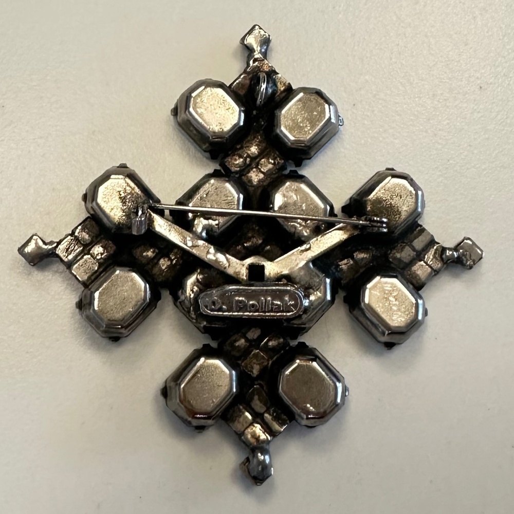 DANNY POLLAK - Pale Blue Milk Glass & Light Sapphire Crystal Geometric Brooch - Picture 8 of 11